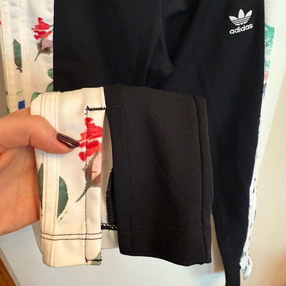 Adidas split hem pants  XS - Picture 2 of 4